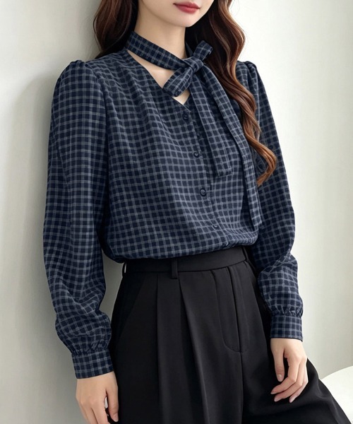 ReRe(リリ)の「チェック柄ボウタイ風デザイン長袖ブラウス(シャツ/ブラウス・レディース・ネイビー・MEDIUM/X-LARGE/LARGE)」の6枚目の写真