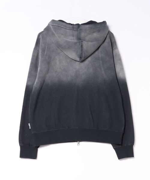 JEANS MATE(ジーンズメイト)の「【BEN DAVIS/ベンデイビス】【ユーズド加工がこなれ感抜群◎】ヴィンテージワッペンジップフーディー ジップパーカー 古着風 パウダーブリーチ加工 ストリート ユニセックス(パーカー・メンズ・ブルー系その他/ブラック系その他/ブラック系その他2・X-LARGE/MEDIUM/LARGE)」の4枚目の写真
