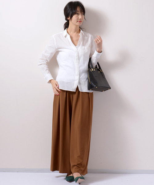 AMERICAN RAG CIE（アメリカンラグシー）の「AMERICAN RAG CIEコットンアムンゼンレギュラーシャツ/207-AIP-L161-SH040（シャツ/ブラウス・レディース・ブルー系その他/ホワイト・FREE）」の3枚目の写真