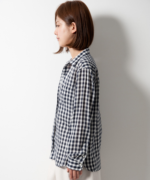 AMERICAN RAG CIE（アメリカンラグシー）の「AMERICAN RAG CIEコットンアムンゼンレギュラーシャツ/207-AIP-L161-SH040（シャツ/ブラウス・レディース・ブルー系その他/ホワイト・FREE）」の15枚目の写真