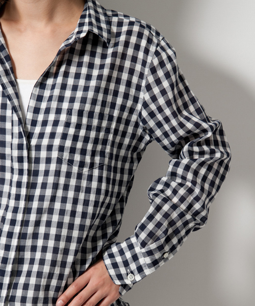 AMERICAN RAG CIE（アメリカンラグシー）の「AMERICAN RAG CIEコットンアムンゼンレギュラーシャツ/207-AIP-L161-SH040（シャツ/ブラウス・レディース・ブルー系その他/ホワイト・FREE）」の18枚目の写真