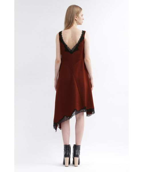 JILL STUART（ジルスチュアート）の「サテンランジェリーワンピース（ワンピース・レディース・ボルドー/ベージュ・2/0）」の13枚目の写真