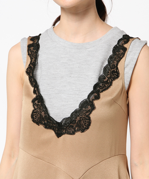 JILL STUART（ジルスチュアート）の「サテンランジェリーワンピース（ワンピース・レディース・ボルドー/ベージュ・2/0）」の6枚目の写真