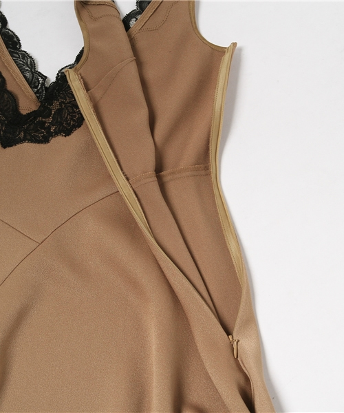 JILL STUART（ジルスチュアート）の「サテンランジェリーワンピース（ワンピース・レディース・ボルドー/ベージュ・2/0）」の8枚目の写真