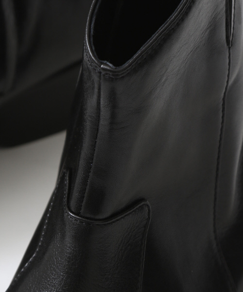 5351 POUR LES HOMMES（ゴーサンゴーイチプールオム）の