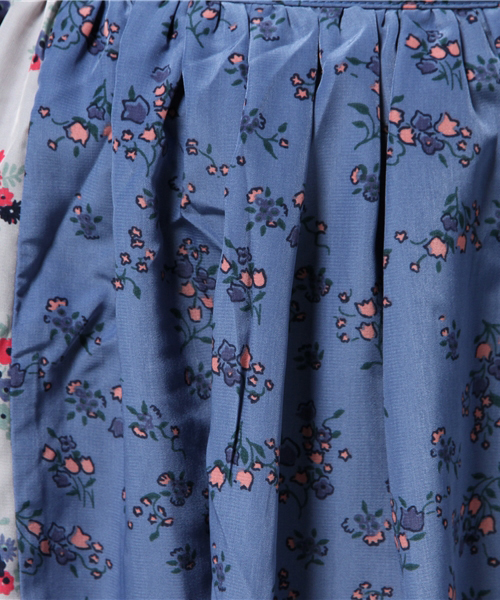 POU DOU DOU（プードゥドゥ）の「フラワー配色パッチワークギャザースカート（スカート・レディース・ブルー/グレー・3）」の11枚目の写真