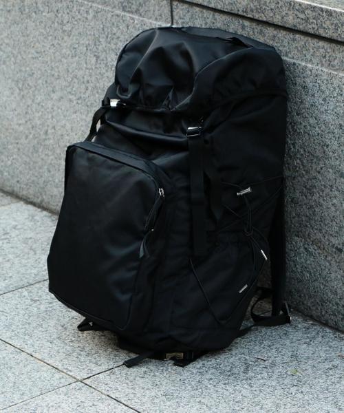 BEAUTY&YOUTH UNITED ARROWS(ビューティーアンドユースユナイテッドアローズ)の「【WEB限定】by ナイロン フラップ ビッグ リュック¨ ◆(バックパック/リュック・メンズ・ブラック/オリーブ・FREE)」の10枚目の写真
