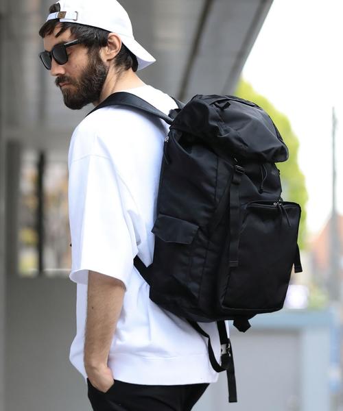 BEAUTY&YOUTH UNITED ARROWS(ビューティーアンドユースユナイテッドアローズ)の「【WEB限定】by ナイロン フラップ ビッグ リュック¨ ◆(バックパック/リュック・メンズ・ブラック/オリーブ・FREE)」の20枚目の写真