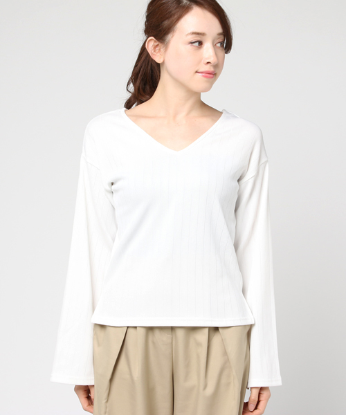 VENCEEXCHANGE(ヴァンスエクスチェンジ)の「ワイドリブニットソーバッククロスT(Tシャツ/カットソー・レディース・ピンク/オフホワイト/グレー/ブラック・MEDIUM)」の5枚目の写真