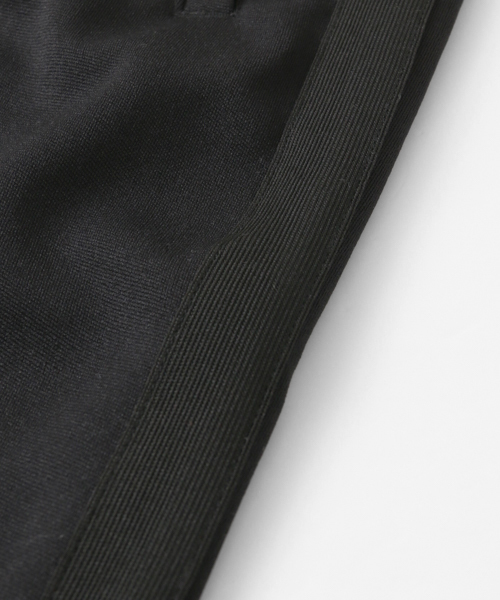 URBAN RESEARCH(アーバンリサーチ)の「URiD TRACK JERSEY PANTS(その他パンツ・メンズ・ブラック・LARGE/MEDIUM)」の13枚目の写真