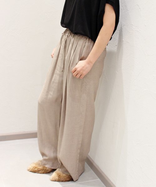 プラージュ ドライストレートパンツ S ベージュ センタープレスストレートパンツ【ベージュ】 | Kichi