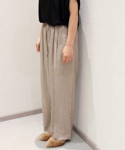 plage（プラージュ）の「チェックドロストストレートパンツ◆（その他パンツ・レディース・ブラウン系その他/グレー系その他・38/36）」の5枚目の写真