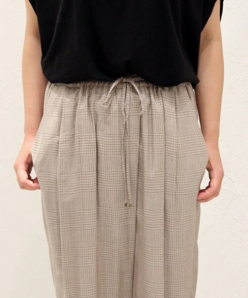 plage（プラージュ）の「チェックドロストストレートパンツ