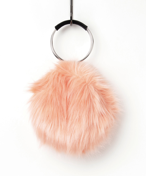 Green　Parks（グリーンパークス）の「・リング×ファー2wayバッグ（ハンドバッグ・レディース・アイボリー/サックスブルー/グレー/オレンジ・FREE）」の4枚目の写真