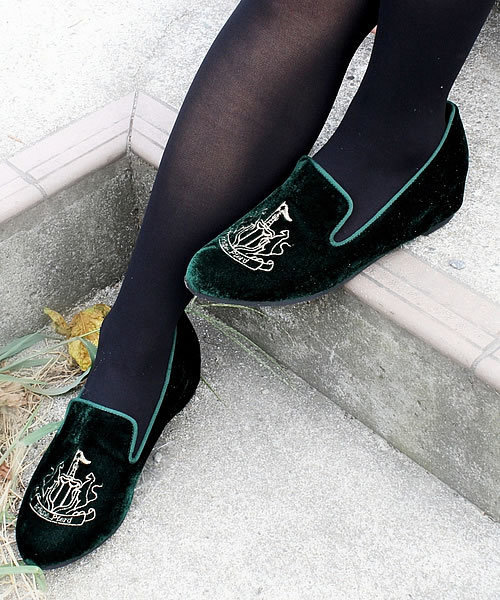 WEGO（ウィゴー）の「エンブレムフラットシューズ（バレエシューズ・レディース・ブラック/グリーン/ネイビー/ワイン・23.5/24.5）」の3枚目の写真