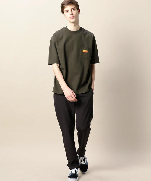 UNIVERSAL OVERALL（ユニバーサルオーバーオール）の「【別注】 ＜UNIVERSAL OVERALL（ユニバーサル オーバーオール）＞ 1POC S/T/Tシャツ（Tシャツ/カットソー・メンズ・ホワイト/ダークグレー/ベージュ/オレンジ・LARGE/X-LARGE/MEDIUM/SMALL）」の8枚目の写真