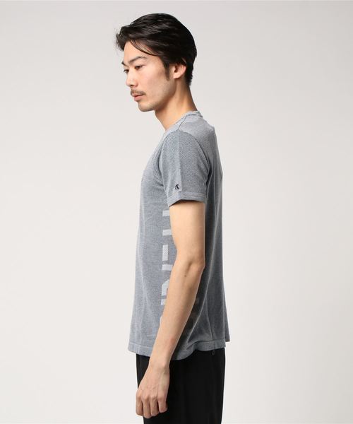 Champion（チャンピオン）の「【Champion/チャンピオン】メンズ CPFU(チャンピオン フィジカルフィットネスユニフォーム) PP MESH Tシャツ（Tシャツ/カットソー・メンズ・オリーブ/ライトグレー/ダークブルー・MEDIUM/LARGE）」の4枚目の写真