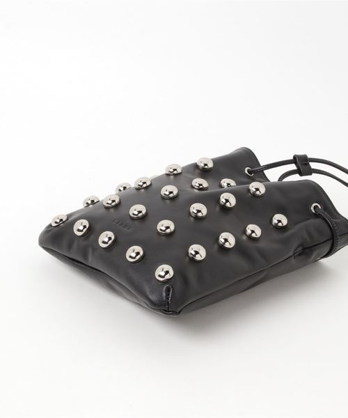 CLANE（クラネ）の「【PULP】CLANE / クラネ DRAWSTRING STUDS BAG（ショルダーバッグ・レディース・ブラック・FREE）」の3枚目の写真