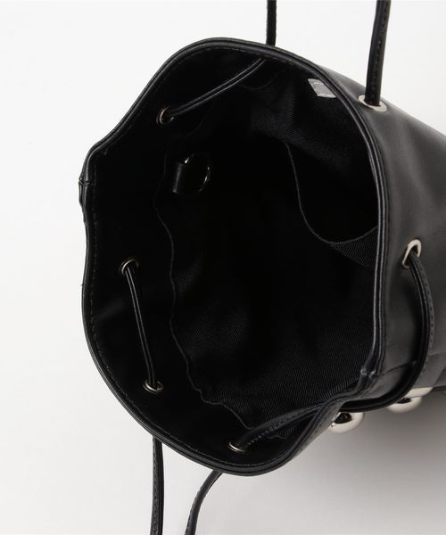CLANE（クラネ）の「【PULP】CLANE / クラネ DRAWSTRING STUDS BAG（ショルダーバッグ・レディース・ブラック・FREE）」の4枚目の写真