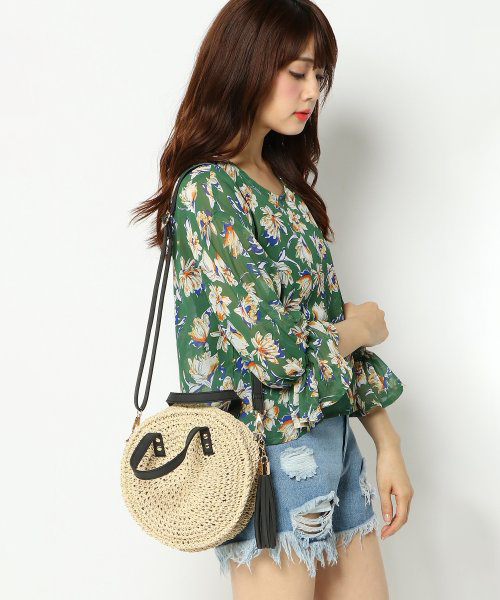 VENCEEXCHANGE（ヴァンスエクスチェンジ）の「ペーパーサークル2WAYショルダー（かごバッグ・レディース・オフホワイト/ブラック/ライトブラウン・FREE）」の7枚目の写真