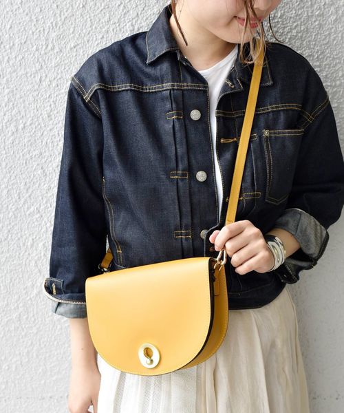 MARCO BIANCHINI（マルコビアンチーニ）の「MARCO BIANCHIN:フラップショルダーバッグ◇（ショルダーバッグ・レディース・ブラック/グリーン/パープル/イエロー/レッド・ONE SIZE）」の5枚目の写真