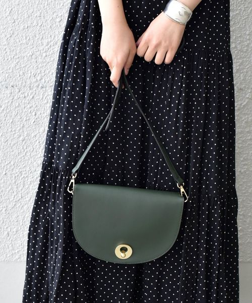 MARCO BIANCHINI（マルコビアンチーニ）の「MARCO BIANCHIN:フラップショルダーバッグ◇（ショルダーバッグ・レディース・ブラック/グリーン/パープル/イエロー/レッド・ONE SIZE）」の11枚目の写真