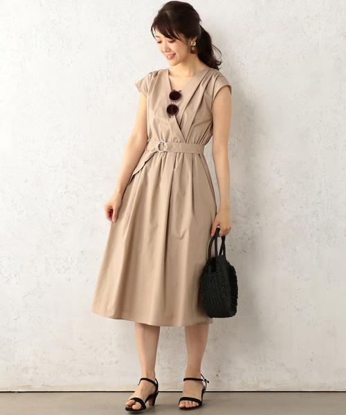 Cheek（チーク）の「綿カシュクールワンピース（ワンピース・レディース・ベージュ/ネイビー/パープル・MEDIUM）」の2枚目の写真