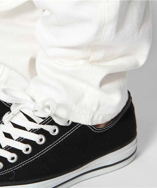 DIET BUTCHER（ダイエットブッチャー）の「DIET BUTCHER SLIM SKIN スキニーストレッチパンツ（デニムパンツ・メンズ・ホワイト/ダークブルー・1/2/3）」の6枚目の写真