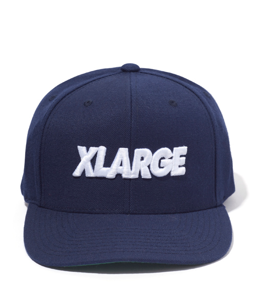 XLARGE（エクストララージ）の「STANDARD LOGO SNAPBACK CAP（キャップ・メンズ・ブラック/グレー/ネイビー/バーガンディー・ONE SIZE）」の4枚目の写真