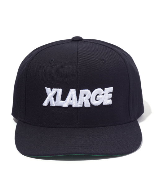 XLARGE（エクストララージ）の「STANDARD LOGO SNAPBACK CAP（キャップ・メンズ・ブラック/グレー/ネイビー/バーガンディー・ONE SIZE）」の2枚目の写真