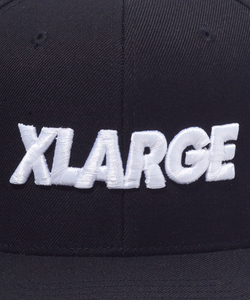 XLARGE（エクストララージ）の「STANDARD LOGO SNAPBACK CAP（キャップ・メンズ・ブラック/グレー/ネイビー/バーガンディー・ONE SIZE）」の8枚目の写真