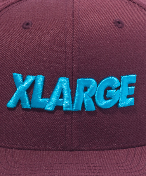 XLARGE（エクストララージ）の「STANDARD LOGO SNAPBACK CAP（キャップ・メンズ・ブラック/グレー/ネイビー/バーガンディー・ONE SIZE）」の11枚目の写真