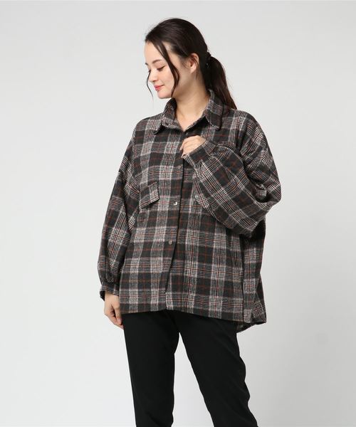 SpRay（スプレイ）の「チェックドルマンＢＩＧシャツ（シャツ/ブラウス・レディース・ベージュ/ブラウン/レッド/イエロー/ブルー・FREE）」の8枚目の写真