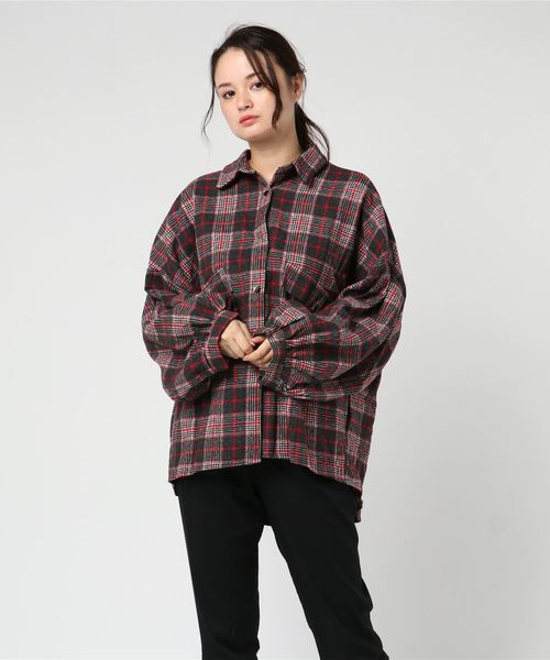 SpRay（スプレイ）の「チェックドルマンＢＩＧシャツ（シャツ/ブラウス・レディース・ベージュ/ブラウン/レッド/イエロー/ブルー・FREE）」の10枚目の写真