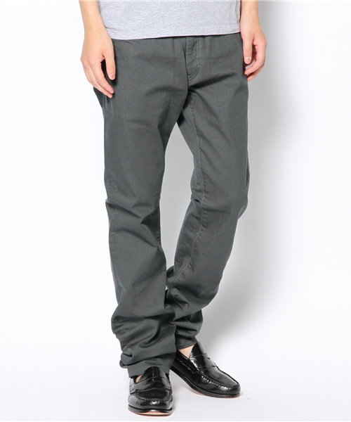 green label relaxing(グリーンレーベルリラクシング)の「SLIM 825 7/SERGE 5POCパンツ(その他パンツ・メンズ・ダークグレー/ナチュラル/ネイビー/ブラウン・SMALL/MEDIUM/LARGE/X-LARGE)」の2枚目の写真