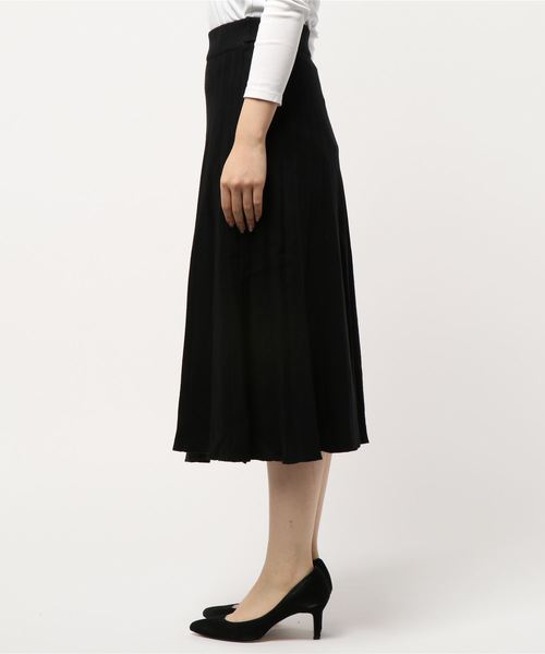 KOBE LETTUCE（コウベレタス）の「ミディ丈ニットプリーツスカート＊レディース/ボトムス[M2361]神戸レタス（スカート・レディース・アイボリー/グレー/ブラック・FREE）」の4枚目の写真