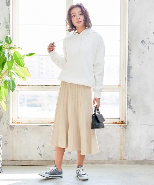KOBE LETTUCE（コウベレタス）の「ミディ丈ニットプリーツスカート＊レディース/ボトムス[M2361]神戸レタス（スカート・レディース・アイボリー/グレー/ブラック・FREE）」の8枚目の写真