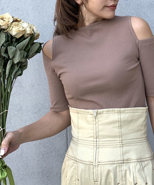 CIEL'AIR（シエルエアー）の「【CIEL'AIR/シエルエアー】ハイウエストコルセットパイピングパンツ（その他パンツ・レディース・ブラック/ベージュ・MEDIUM/LARGE）」の3枚目の写真