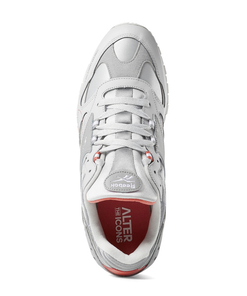 Reebok（リーボック）の「クラシックレザー [CL LTHR ATI 90S]（スニーカー・メンズ・ブラック/ホワイト/ライトグレー・27.0cm/26.5cm/25.5cm/27.5cm/23.0cm/26.0cm/28.0cm/23.5cm/28.5cm/24.0cm/25.0cm/24.5cm/29.0cm）」の7枚目の写真