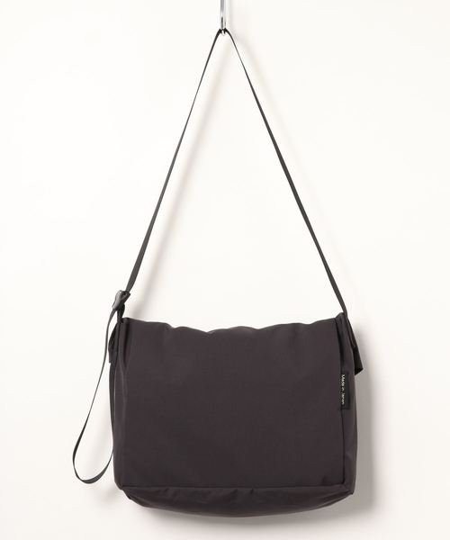 BAG'n'NOUN（バッグンナウン）の「【BAG'n'NOUN】PORCINI II（ショルダーバッグ・メンズ・ブラック/チャコールグレー/ベージュ・FREE）」の6枚目の写真