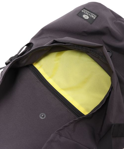 BAG'n'NOUN（バッグンナウン）の「【BAG'n'NOUN】PORCINI II（ショルダーバッグ・メンズ・ブラック/チャコールグレー/ベージュ・FREE）」の5枚目の写真