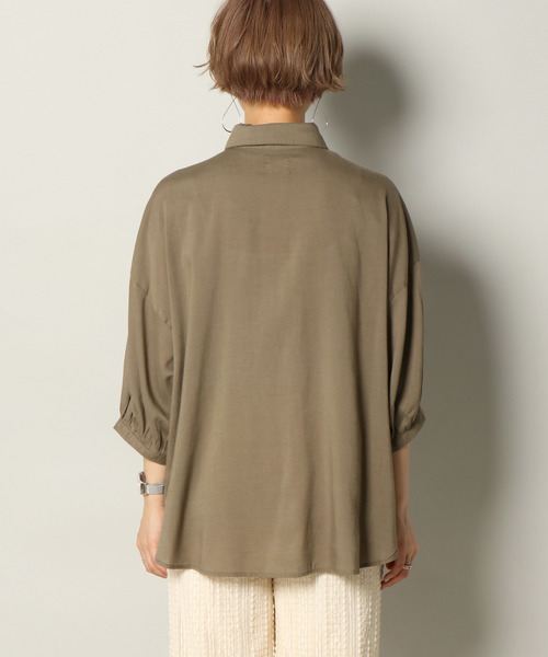 notch.(ノッチ)の「ダブルポケットシャツ(シャツ/ブラウス・レディース・ブラック/ベージュ/グリーン・M)」の19枚目の写真