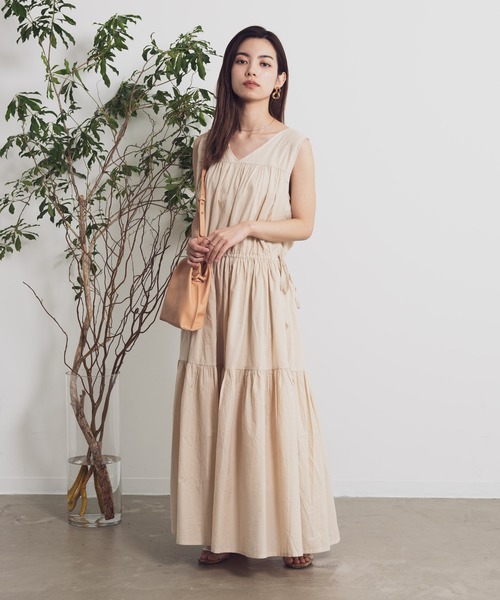 Aunt Marie's（アントマリーズ）の「AUNT MARIE'S ノースリティアードロングワンピース（ワンピース・レディース・ブラック/ベージュ/グリーン/ナチュラル・FREE）」の3枚目の写真