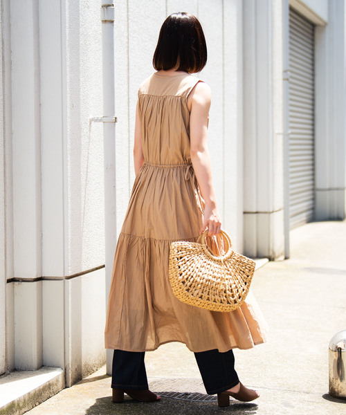 Aunt Marie's（アントマリーズ）の「AUNT MARIE'S ノースリティアードロングワンピース（ワンピース・レディース・ブラック/ベージュ/グリーン/ナチュラル・FREE）」の10枚目の写真