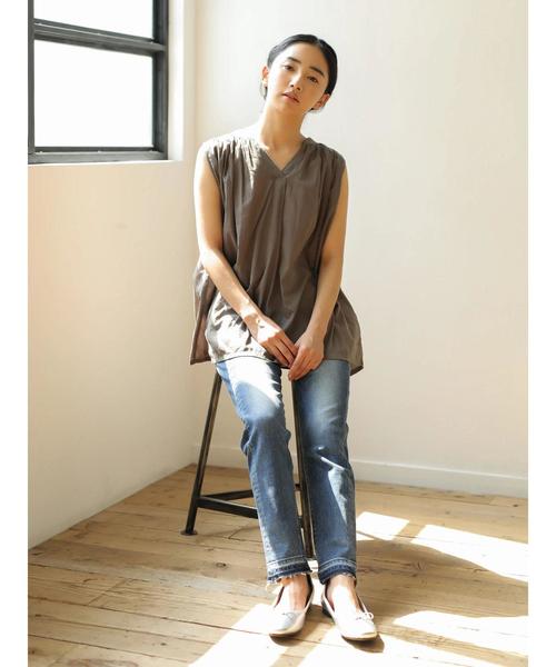 AMERICAN HOLIC（アメリカンホリック）の「スキッパーノースリーブブラウス＊（シャツ/ブラウス・レディース・チェック/その他14/ブラック/オフホワイト/カーキ/キャメル/ストライプ/ドット・L/M）」の18枚目の写真