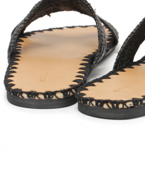 BAYFLOW（ベイフロー）の「フラットナチュラルサンダル（サンダル・レディース・ナチュラル/ブラック/セージグリーン・SMALL/MEDIUM）」の14枚目の写真