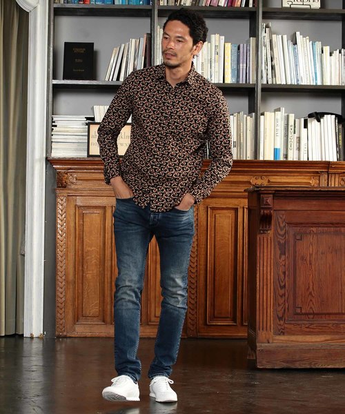 MEN'S BIGI（メンズビギ）の「ヴィンテージ調幾何学柄プリントシャツ【ウォッシャブル仕様】（シャツ/ブラウス・メンズ・ブラック/ブラウン/ネイビー・M/S/L）」の6枚目の写真