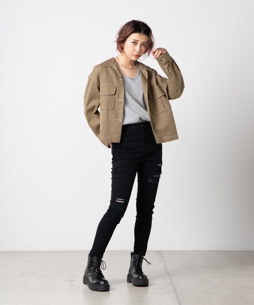 WEGO（ウィゴー）の「WEGO/【WEB限定】【S～Lあり/ユニセックスで使える】ラウンドワッフルタンクトップ（タンクトップ・メンズ・ホワイト/ブラック/ベージュ/杢グレー/ライトベージュ/ブラック系その他5・SMALL/MEDIUM/LARGE）」の11枚目の写真