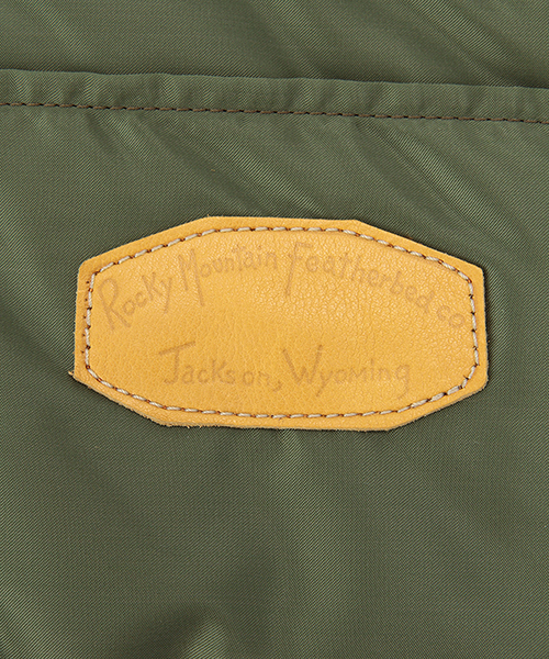 BEAMS（ビームス）の「ROCKY MOUNTAIN FEATHERBED×PORTER×BEAMS / 別注 ドキュメントケース（クラッチバッグ・メンズ・ブラック/オリーブ・ONE SIZE）」の11枚目の写真