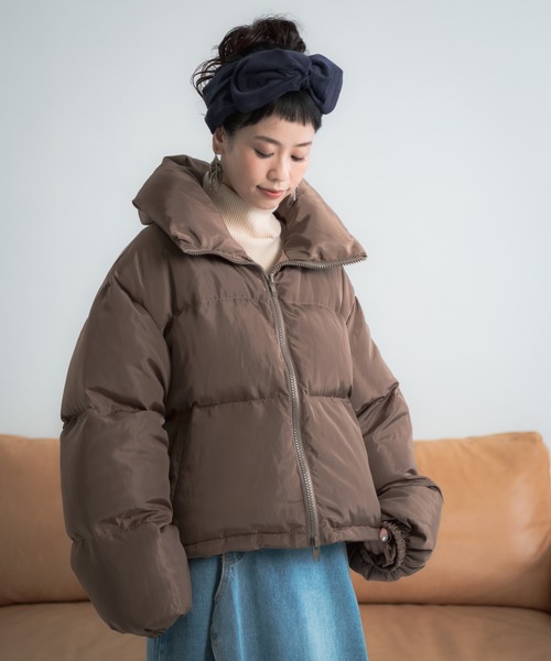 Libra Cue（リブラ キュー）の「Libra ドロップショルダーショートダウンジャケット（ダウンジャケット/コート・レディース・ブラック/パープル/ブラウン/モカ・FREE）」の4枚目の写真